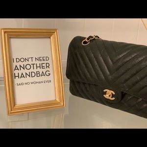 Meet your Posher, Lacey